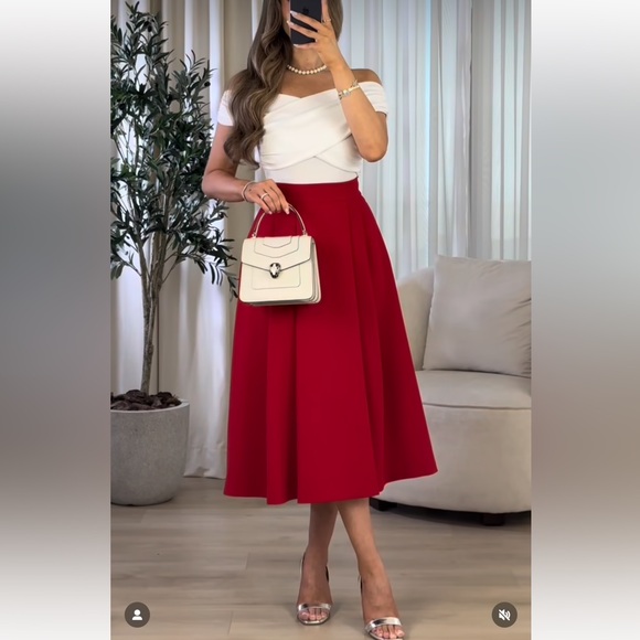 ZARA RED PLEATED CAPE SKIRT